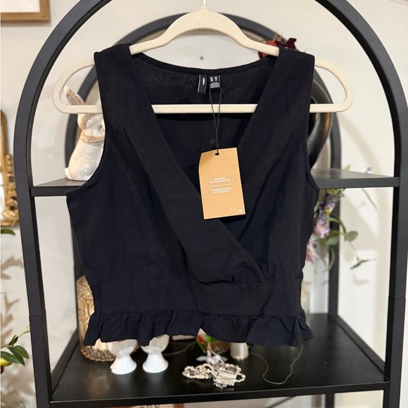 Vero Moda Black Fitted Ruffled Sailor Collar Crop Top size xs - Picture 1 of 6